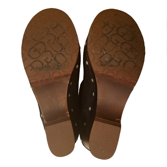 UGG Carnegie Studded Leather Shearling Boots - Picture 13 of 13